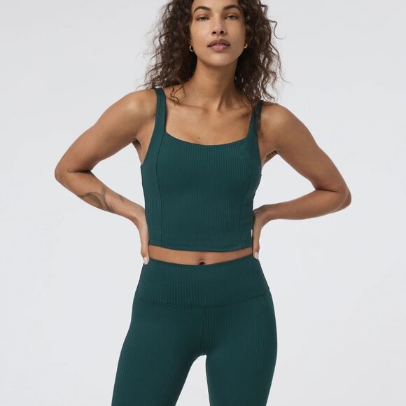 VUORI Inversion Rib Support Tank Moss Size L NWT - Picture 2 of 7